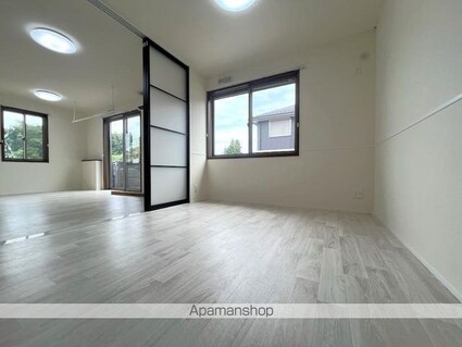 アリビオＣ[2LDK/52.31m2]のリビング・居間2