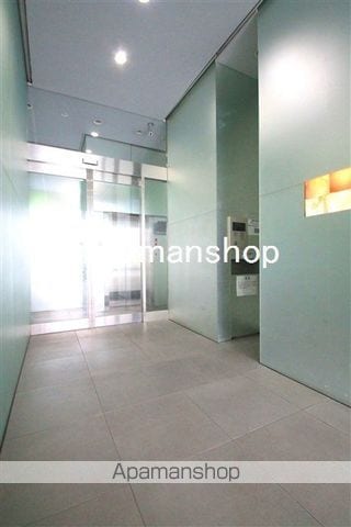 北堀江GGRの玄関写真