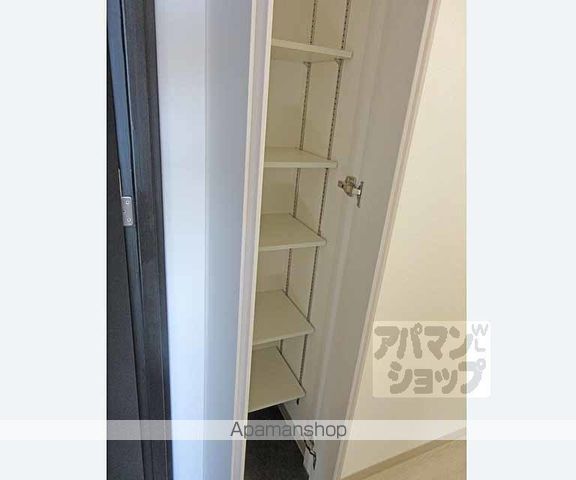 EN 伏見稲荷の内装写真