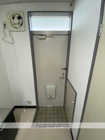 エクセレント・マンションの内装写真