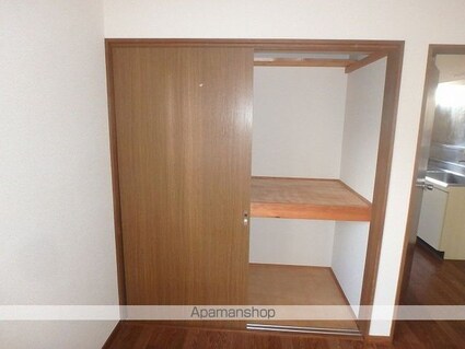 コーポ萩[1K/26m2]の収納