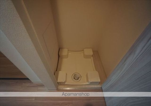 プレサンスジェネ千種内山IIの内装写真