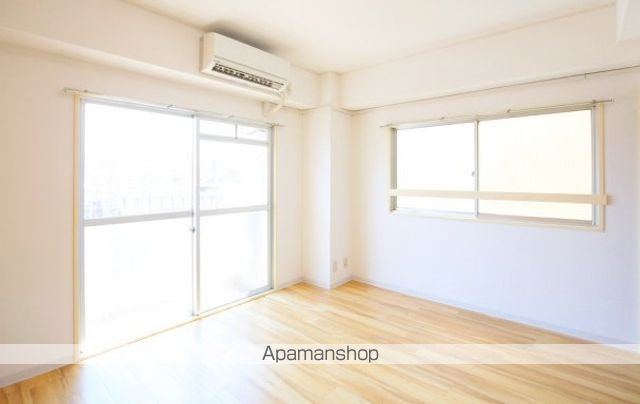 マンション神楽坂の内装写真