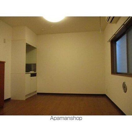 ヴィラ大塚[1R/13.66m2]のリビング・居間