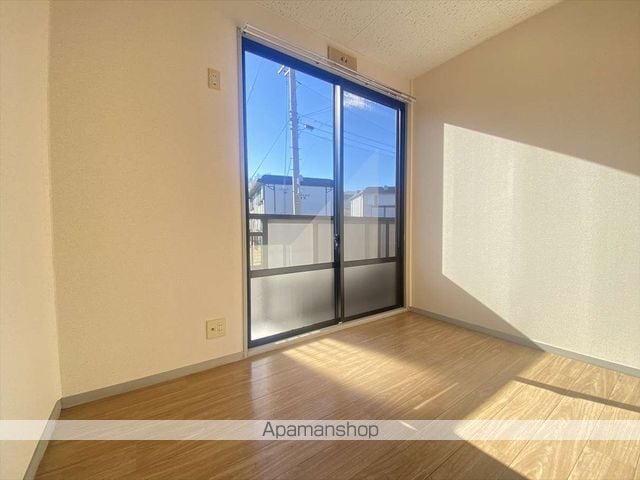 ロイヤルヒルズ3番館の内装写真
