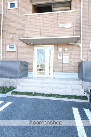 GRACE IIの玄関写真