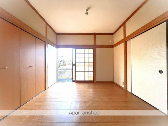 毛井61貸家の内装写真