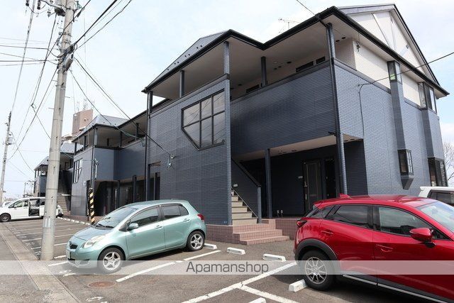 サンヒルズ国見四番館の外観写真