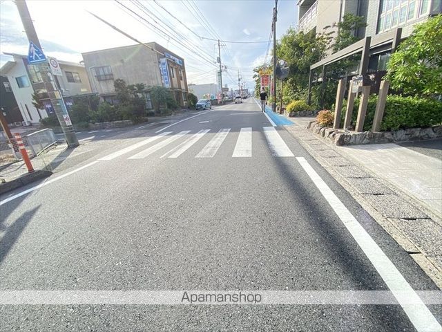 ＪＲ山陰本線 米子駅 バス乗車時間：13分 最寄りバス停で下車 徒歩1分 3階建 築11年の周辺写真