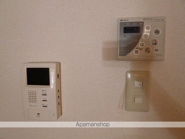 detached 茨城県水戸市東前町1288

地図を見る