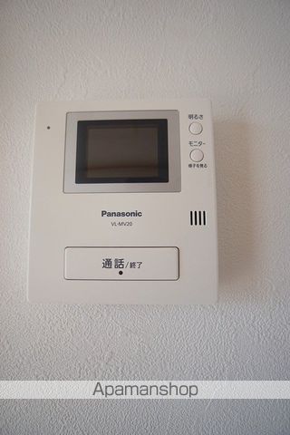 GRANDIRの内装写真