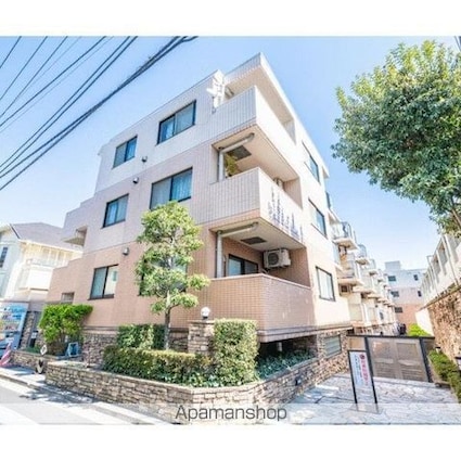 ルート四谷三丁目[1LDK/41.12m2]の外観1