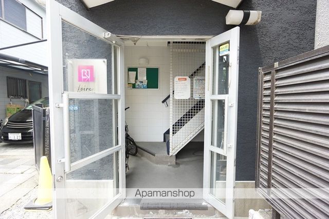 フォアール中村町の玄関写真