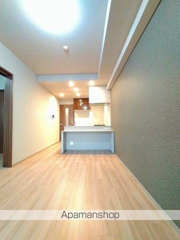 スプランディッドESAKAIIIの内装写真