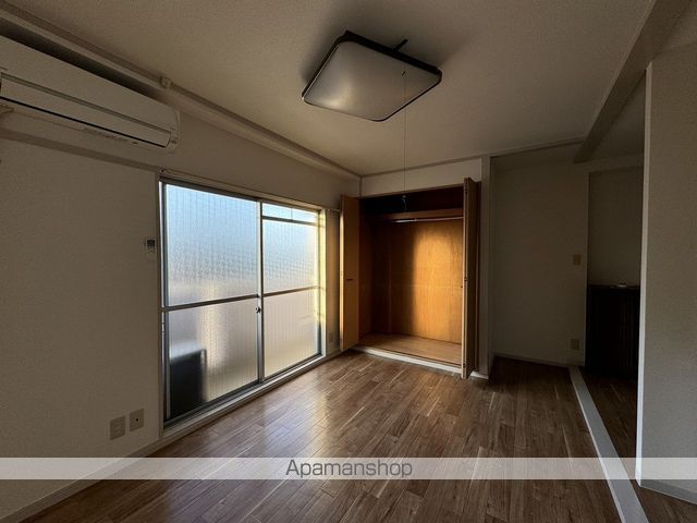 上原ビルの内装写真