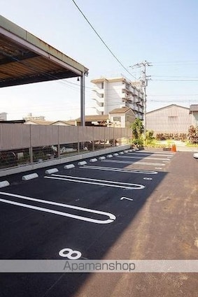 香川県高松市香西本町[1LDK/46.89m2]の駐車場
