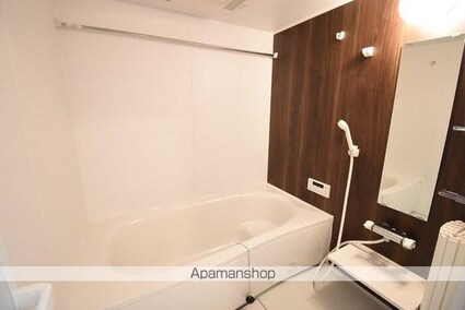 リーブルⅡ　Ｂ棟[2LDK/53.76m2]のバス