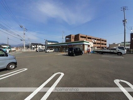 ポコ　ア　ポコ[1LDK/42.8m2]の周辺3