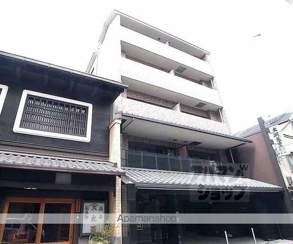 リーガル京都烏丸東の外観写真