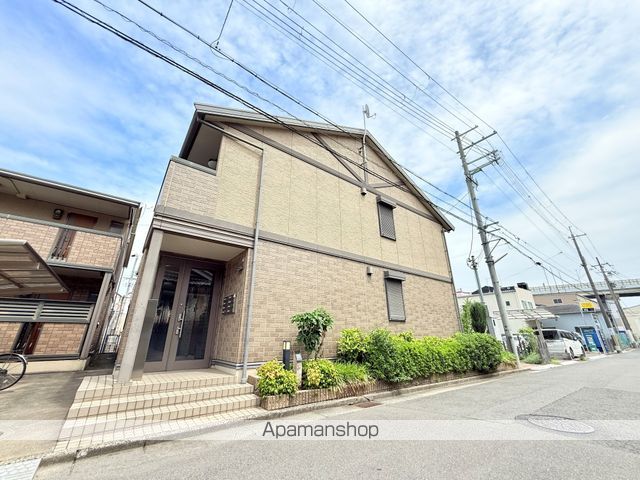 カーサ・エクレール B棟の外観写真