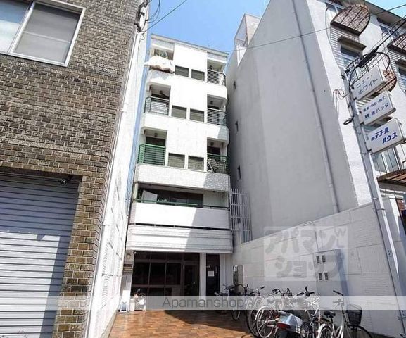 妙蓮寺前町マンションの外観写真