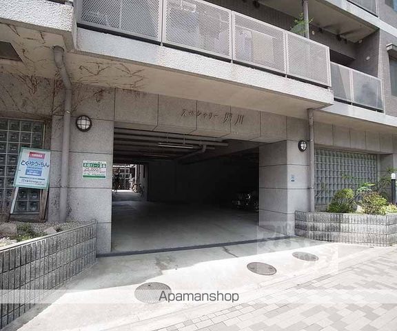 スペシャリー堀川の玄関写真