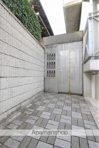 サンブリーズの玄関写真