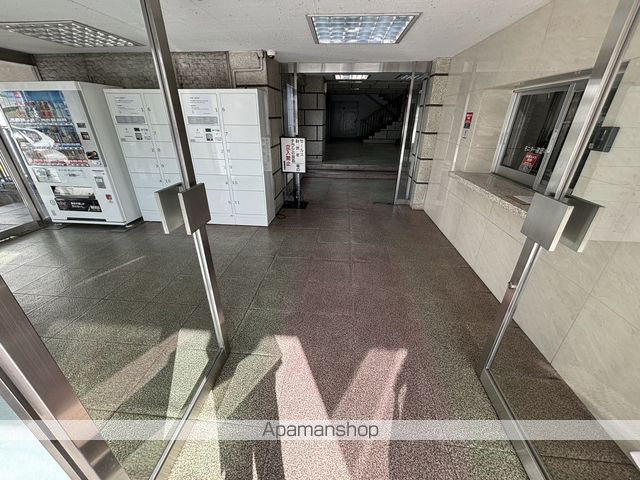 豊中グランドハイツの玄関写真