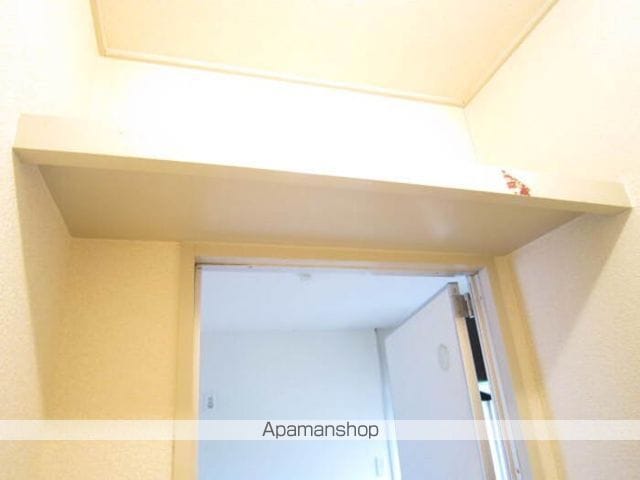 ホワイトハイツ牧田の内装写真