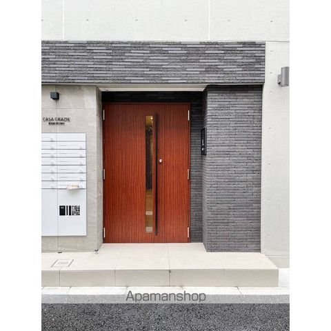 CASA GRAZIE 池袋の玄関写真