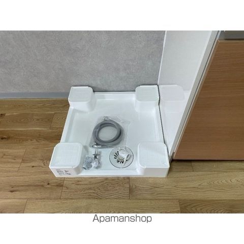 イワモトビル ホワイトコーポラスの内装写真