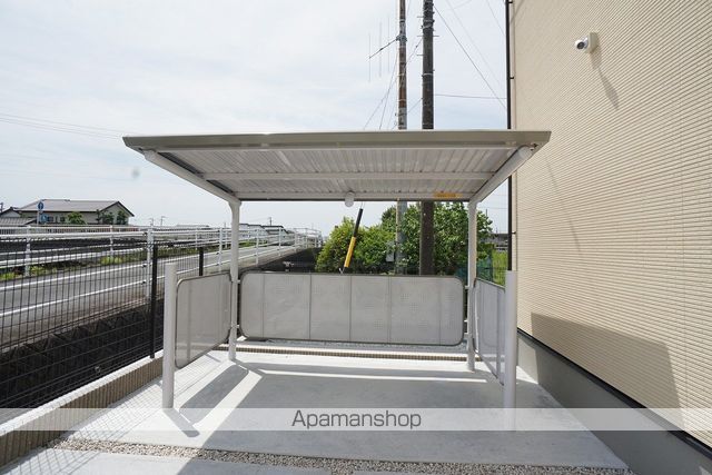 袋井市 2階建 築3年の外観写真