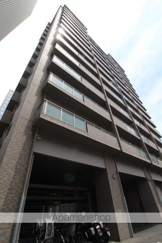 ロイヤルガーデン中山下の外観写真