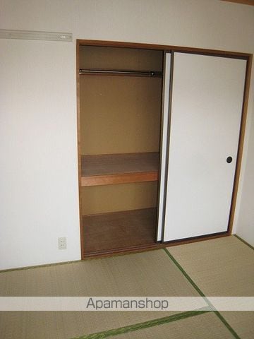 ドミール・ミネA棟の内装写真