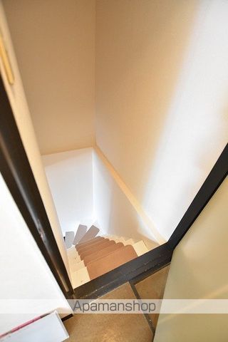 AMS318の内装写真
