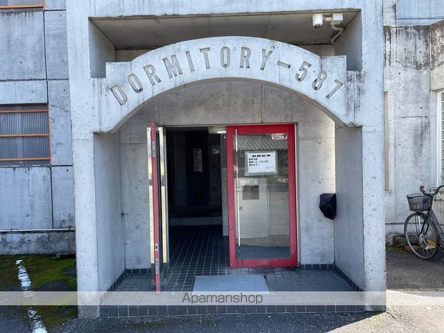 ドミトリー587の外観写真
