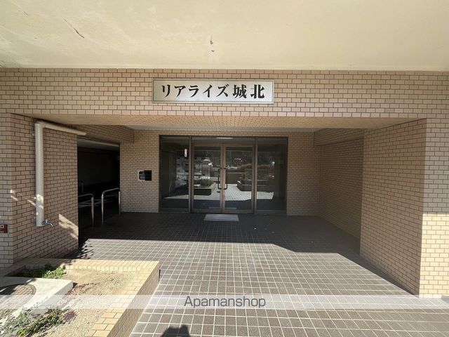 リアライズ城北の玄関写真