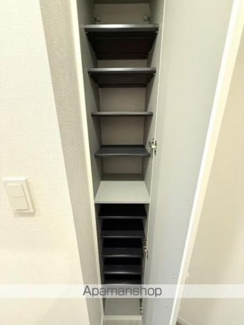 アールプライム大手町[1DK/27.44m2]の収納