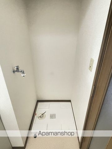 浜松市中央区 2階建 築30年の内装写真