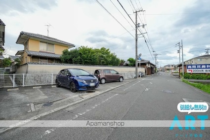 シャルム久米[2DK/44.71m2]の駐車場