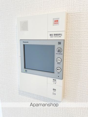 ATTIRANT西三国の内装写真