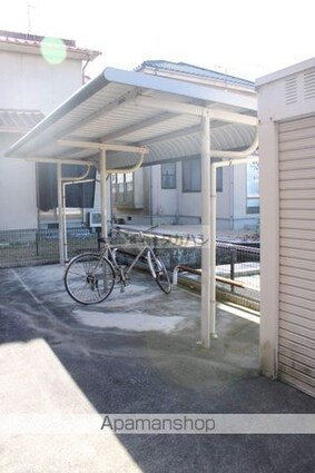 サン・ヴィラージュ[1LDK/45.63m2]の駐車場