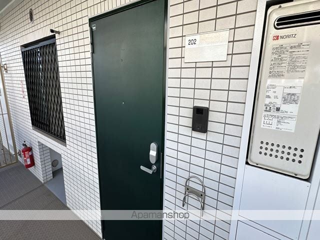 ホワイトヘイヴンの玄関写真