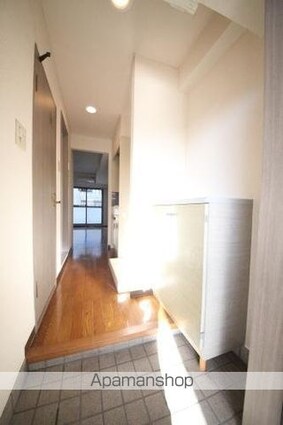 キャンパスコートＴＫ[1R/20.79m2]の玄関