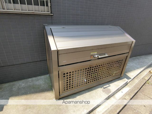 セナリオフォルム柏VIIの玄関写真