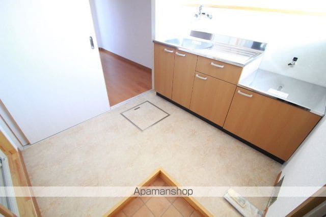 カプセルマンションさかいの内装写真