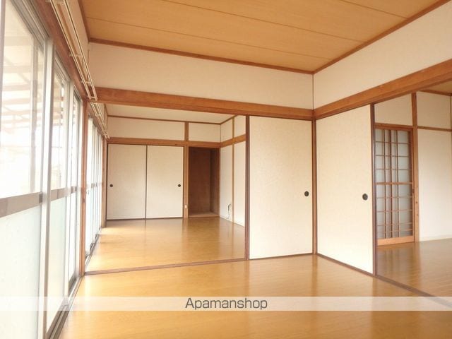 桑畑貸家の内装写真