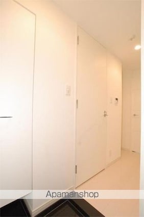 ステージファースト水道橋[1K/26.61m2]の玄関