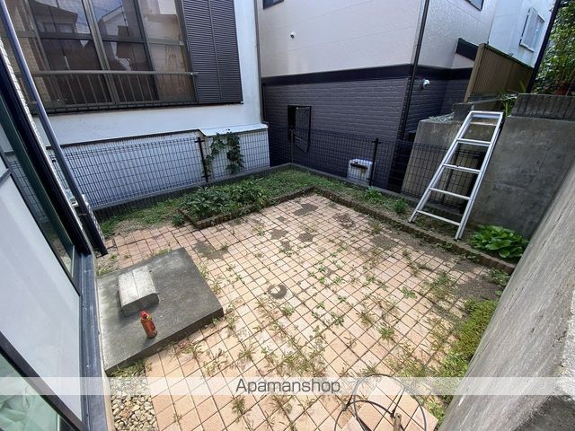 茅ヶ崎市 2階建 築29年の玄関写真