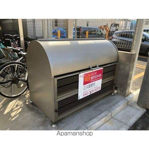 エマーレ国立の玄関写真